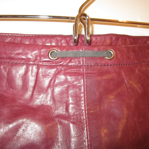 Banana Republic Red Wine Leather Skirt, US 8 - Picture 6 of 7